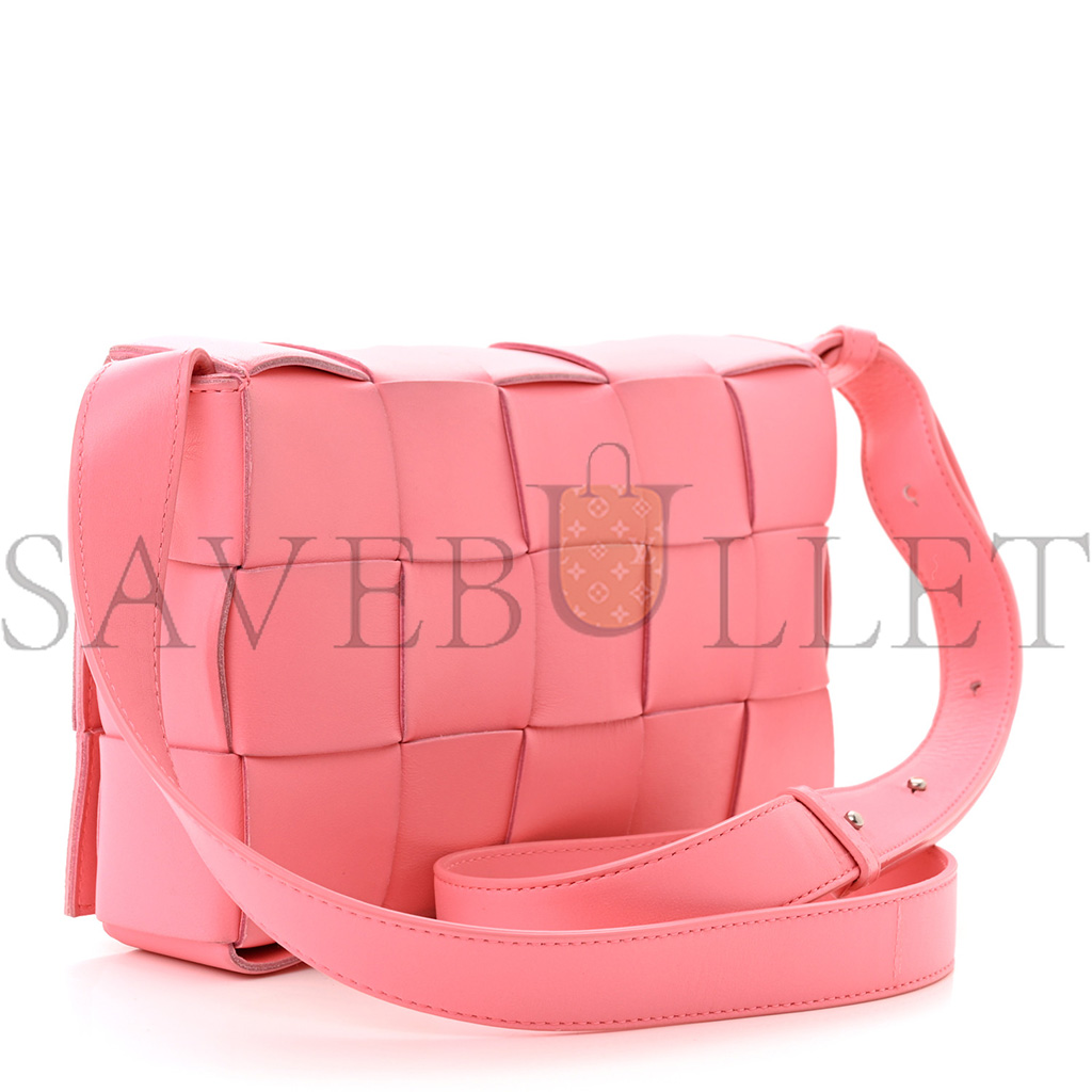 BOTTEGA VENETA LAMBSKIN MAXI INTRECCIATO CASSETTE CROSSBODY BAG PINK (23*15*5.5cm)