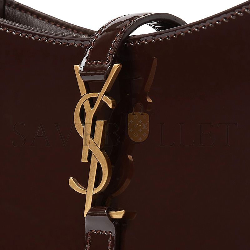 YSL MINI LE 5 À 7 IN PATENT LEATHER 710310455781 (19*11.5*4.5cm)