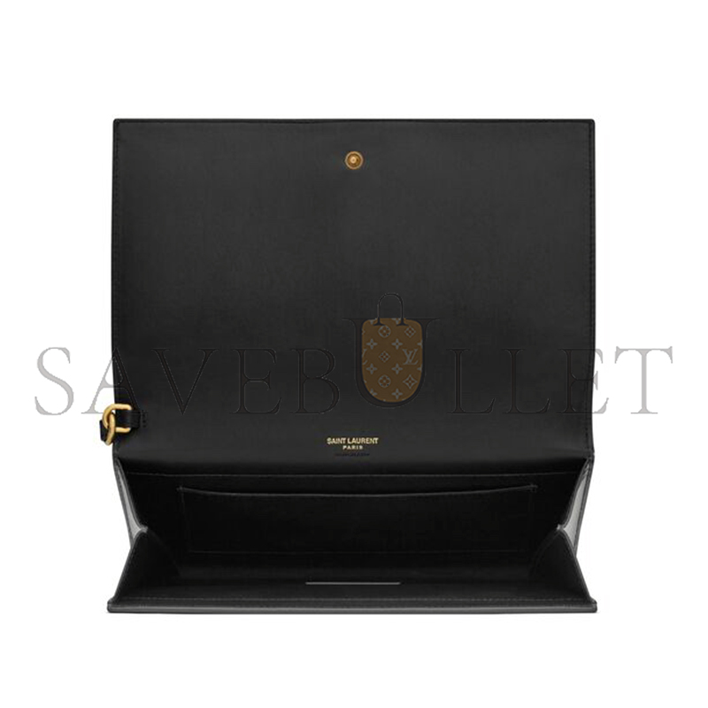 YSL CASSANDRE FLAP POUCH IN PATENT LEATHER 753883322504 (21*16*3cm)