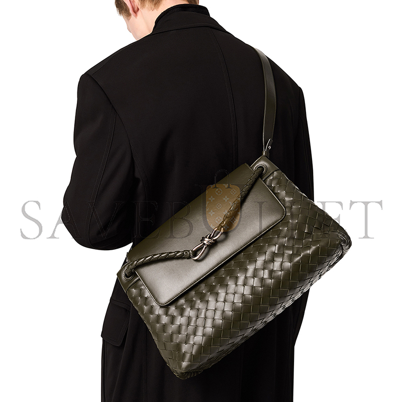 BOTTEGA VENETA MEDIUM ANDIAMO MESSENGER 807715V2HLD3388 (37*26*13cm) BOTTEGA VENETA MEDIUM ANDIAMO MESSENGER 807715V2HLD3388 (37*26*13cm)
