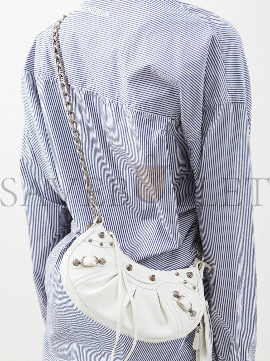 BALENCIAGA WHITE LE CAGOLE XS STUDDED LEATHER SHOULDER BAG MATCHESFASHION US (25.6*11.4*7.3cm)